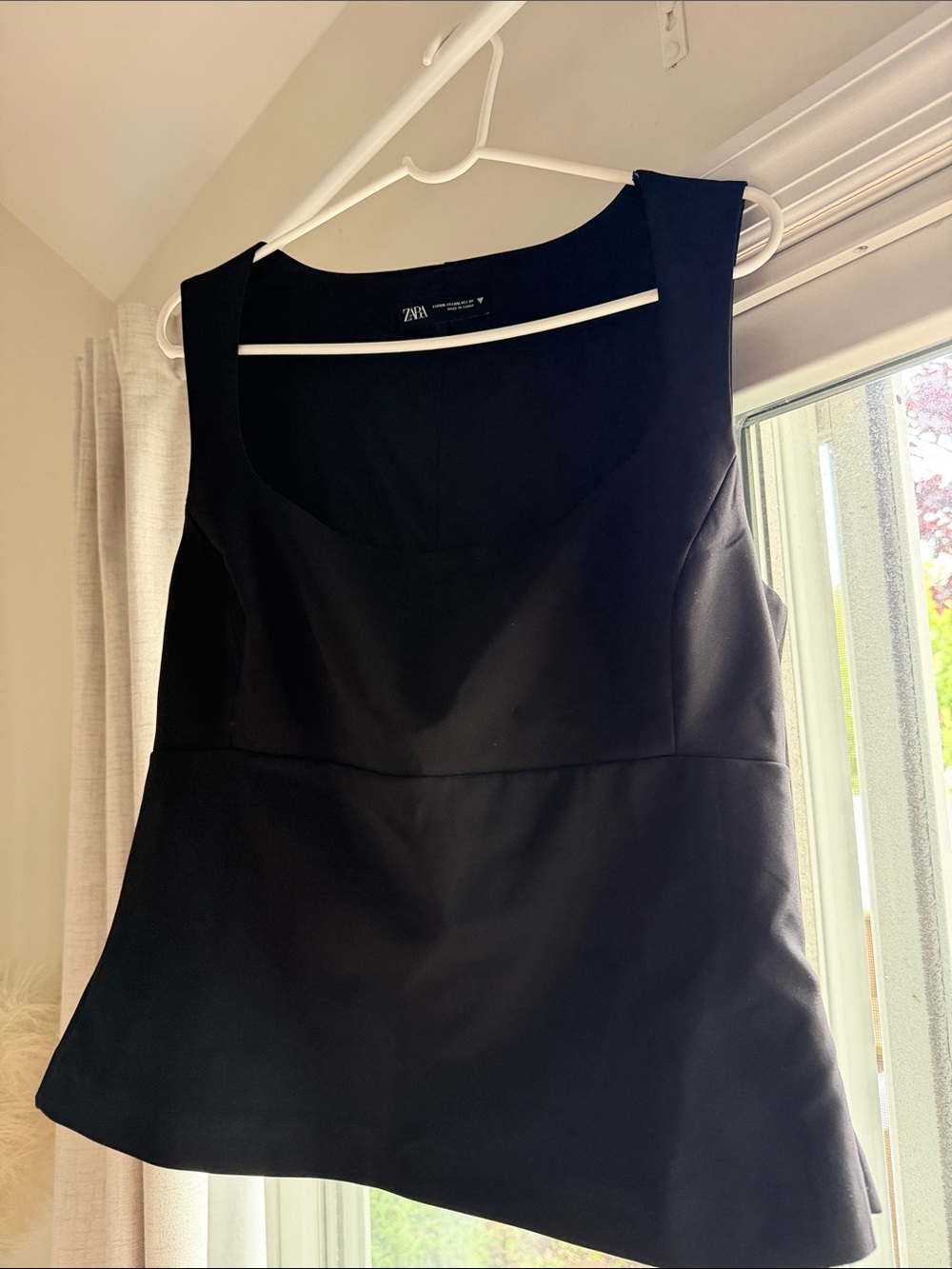 Zara Sleeveless Square-Neck Tank